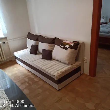 Apartmán - - Robotnícka